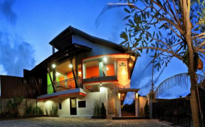  Amerta Home Stay Bali  Денпасар